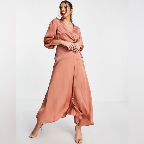 NWT LIQUORISH Elegant Satin Wrap Dress in light brown size 8 - Picture 1 of 12